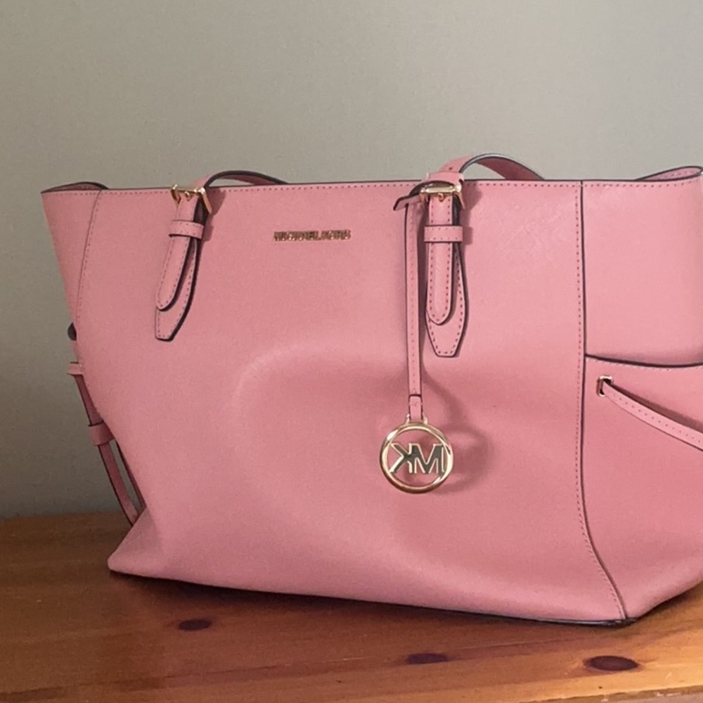 Michael Kors Pink Shoulder Bag with Structured Design
